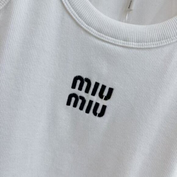 Miu Miu women's clothing - Picture 2 of 4